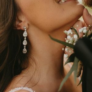 Wedding earrings